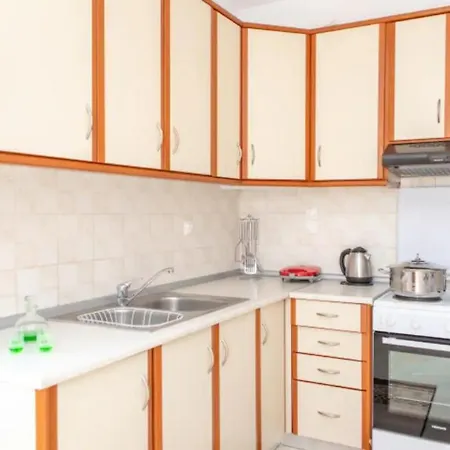 Apartament George's Economy *